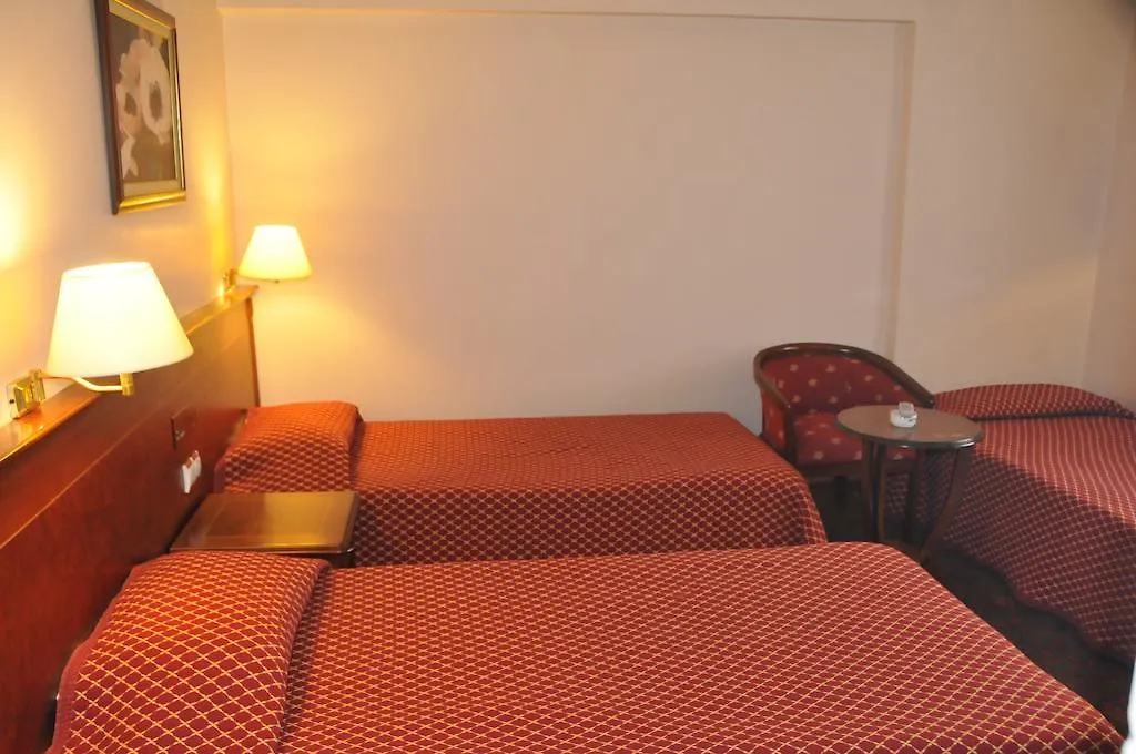 Ozilhan Hotel Ankara 2*,